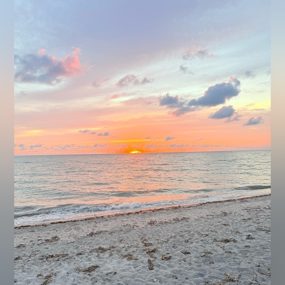 Meet your Posher, Shelley - Picture 6 of 7